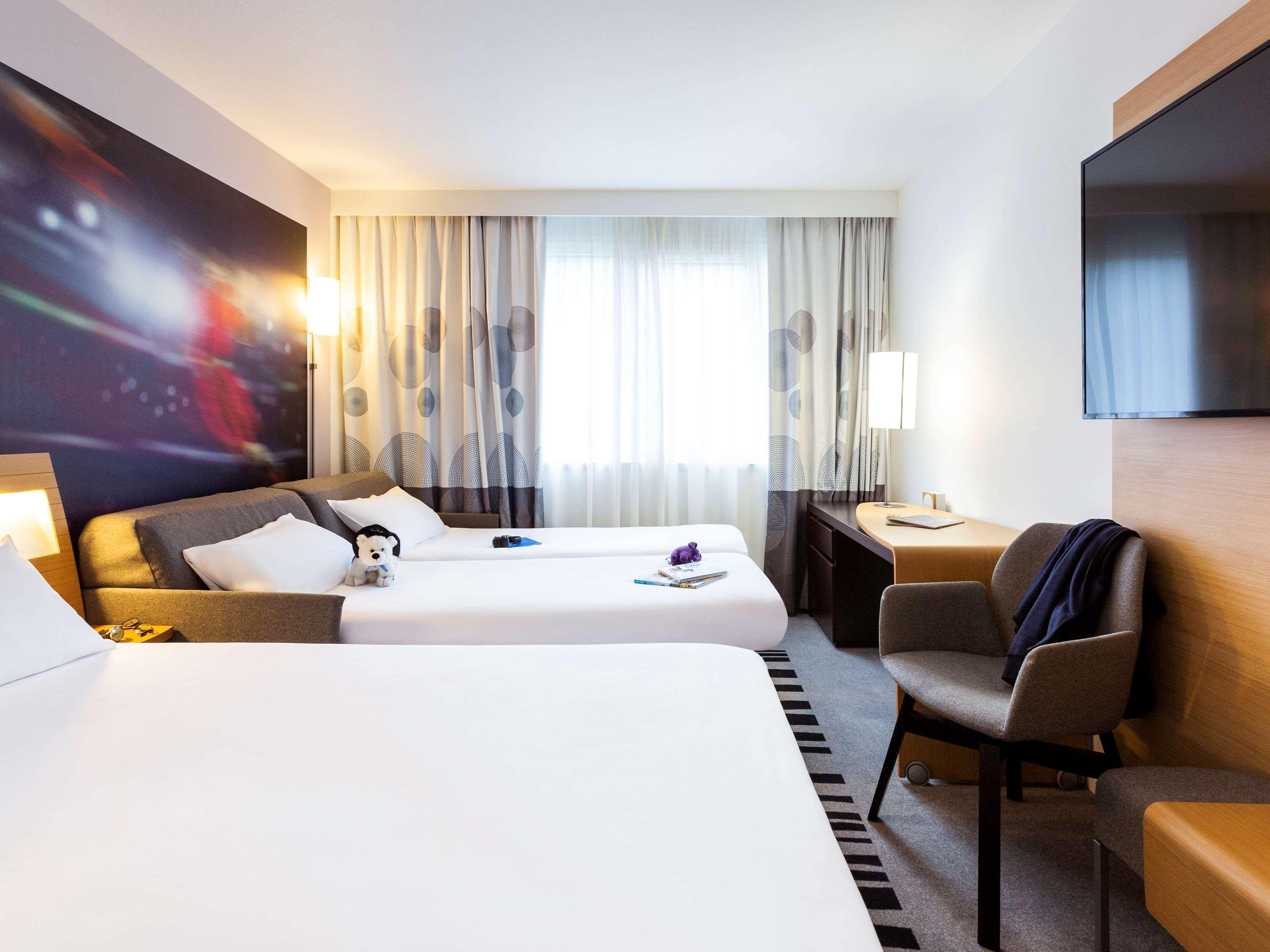 Novotel Limoges Le Lac Εξωτερικό φωτογραφία