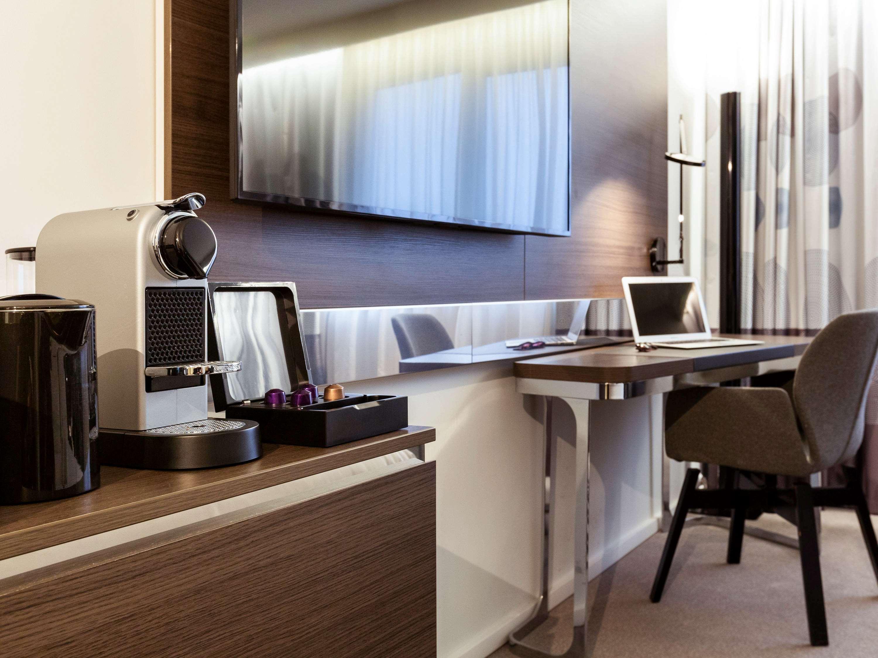 Novotel Limoges Le Lac Εξωτερικό φωτογραφία