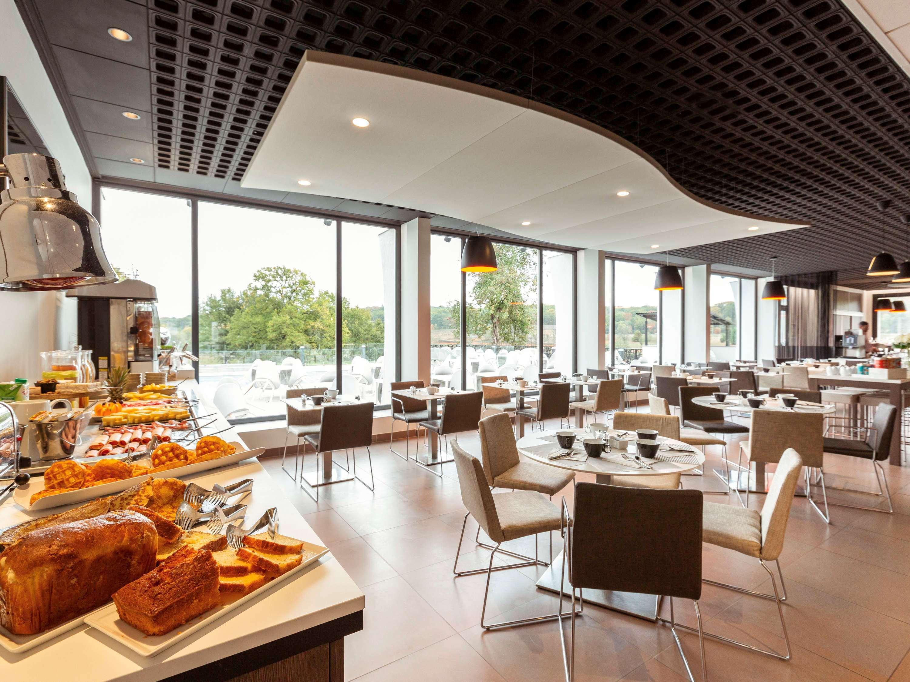 Novotel Limoges Le Lac Εξωτερικό φωτογραφία